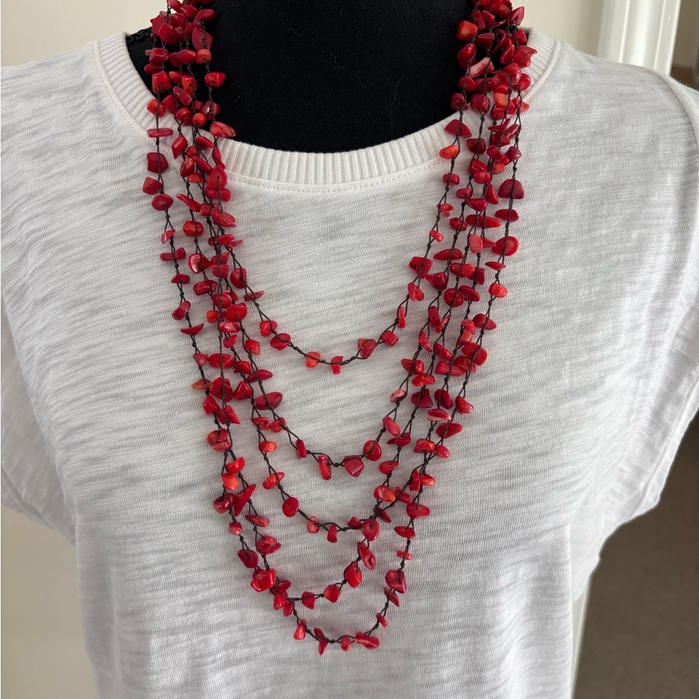 Elegant Red Beaded Necklace